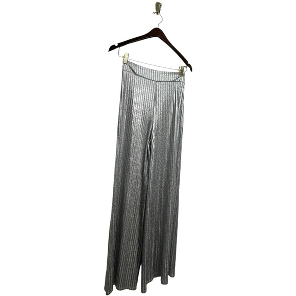 NWOT REVOLVE TULAROSA Norah Pant Silver S - Picture 7 of 10